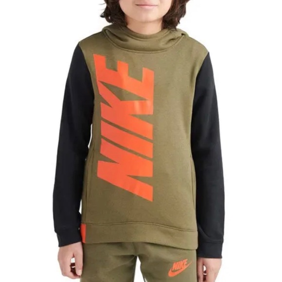 Nike amplify hoodie and pant set